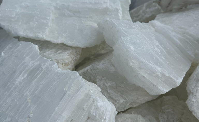 Crystal Gypsum for Exporting